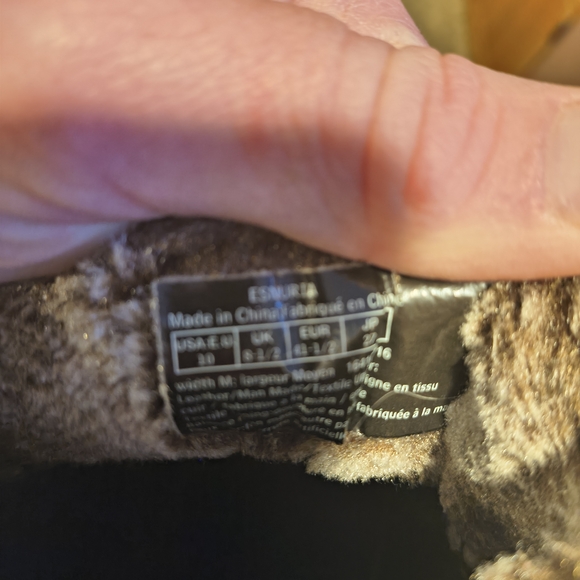 Easy Spirit Brown and Black Ankle Boots - Picture 4 of 6